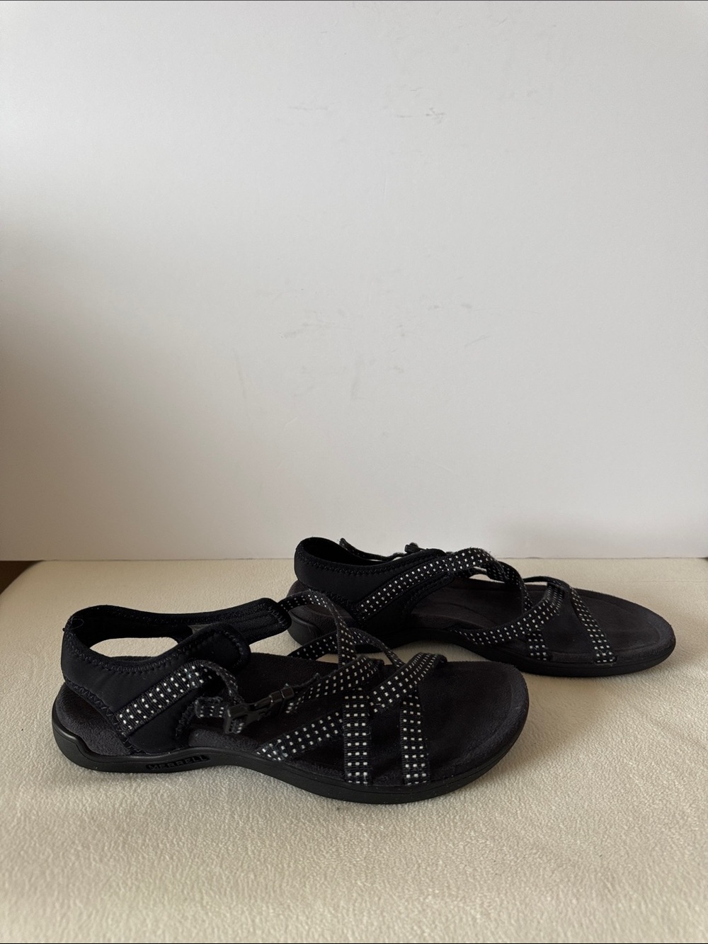 Merrell sandals - Picture 4 of 10